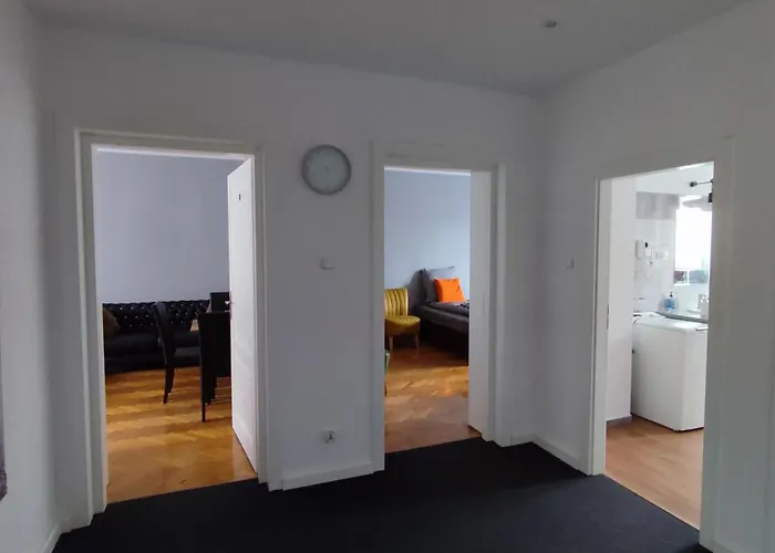 Centrum Poznania Mtp - 96 M2, 3 Lazienki