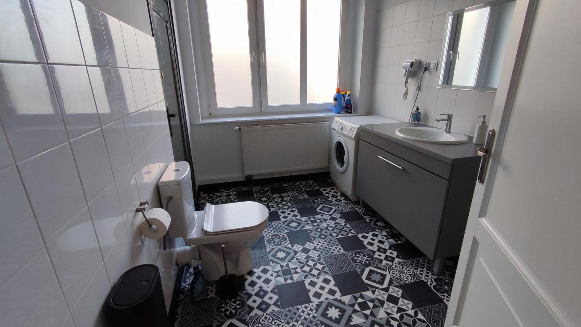 Centrum Poznania Mtp - 96 M2, 3 Lazienki Apartment